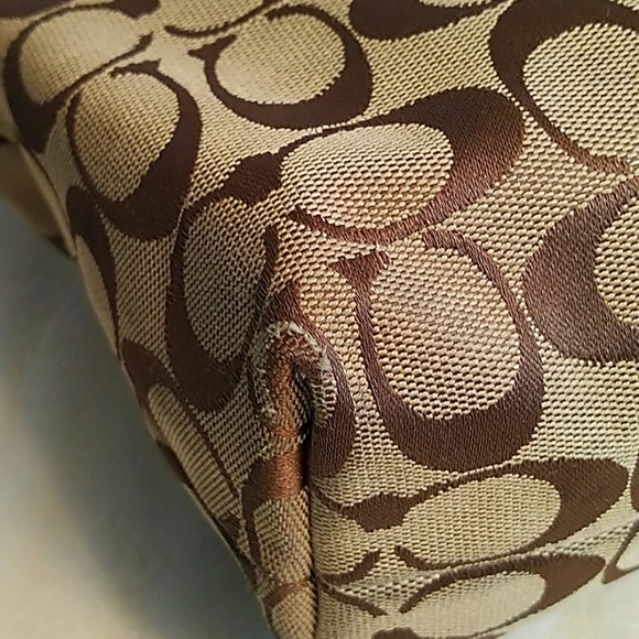 Coach F16879 Bleecker Floral Carly Khaki Gold purse - Picture 7 of 16